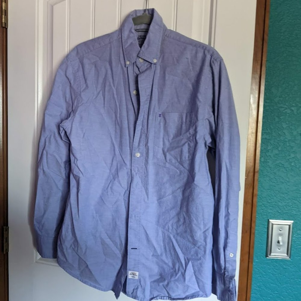 Men's small Izod button down denim long sleeved shirt